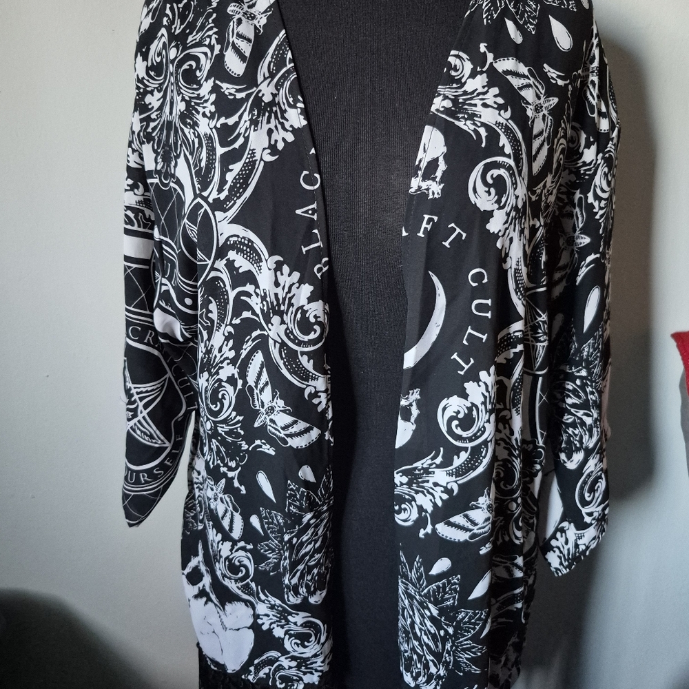 BLACKCRAFT LOGO WOMEN'S KIMONO